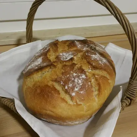 Dinkel-Roggenbrot im Römertopf backen