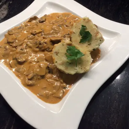 Schwammerlgulasch