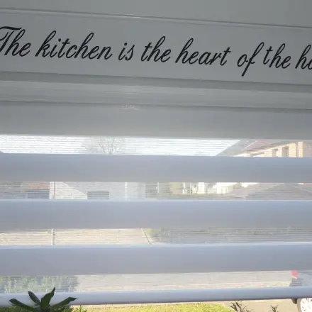 Verschmutzes Doppelrollo (Duorollo) kürzen