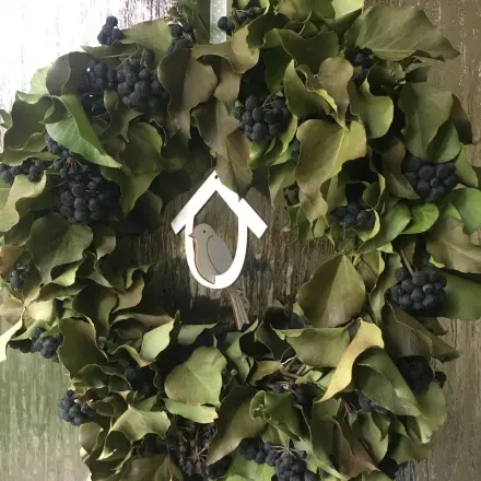 Frühlingskranz schnell und preiswert herstellen