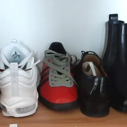 Schuhpaare platzsparend stellen