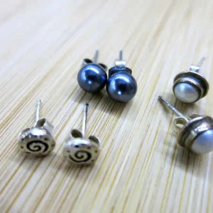 Ohrstecker praktisch aufbewahren