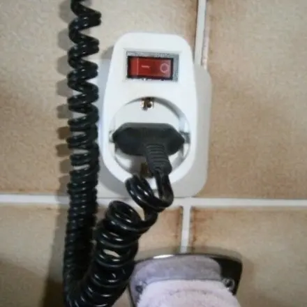 Schalter an Geräten schonen