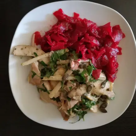 Kräuterseitlinge alla Toscana mit Rote-Rüben-Salat