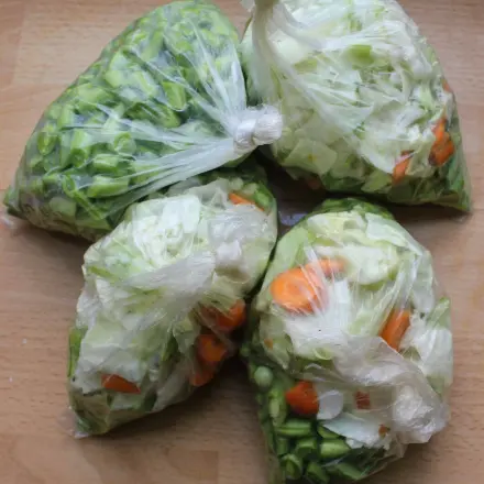 Kühlschrank abtauen - wohin mit dem Gefriergut?