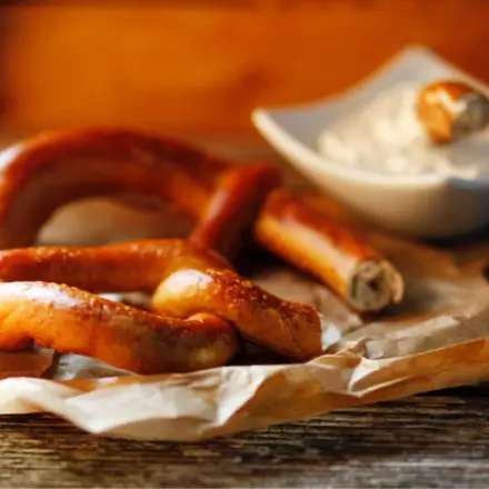 Laugenbrezeln supereasy