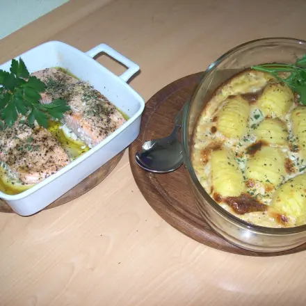 Zitronenlachs mit Fächerkartoffeln