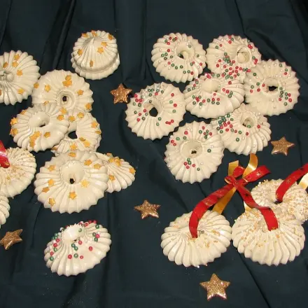 Adventskränze und Pharisäer