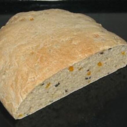 Dinkel-Paprika-Oliven-Fladenbrot - sehr einfach