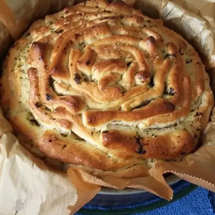 Pikantes Zupfbrot mit Füllung