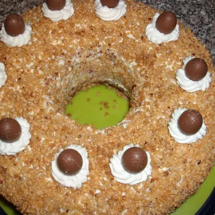 Frankfurter Kranz als Ostervariante