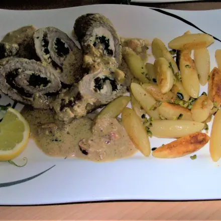 Kalbs-Involtini mit Schupfnudeln