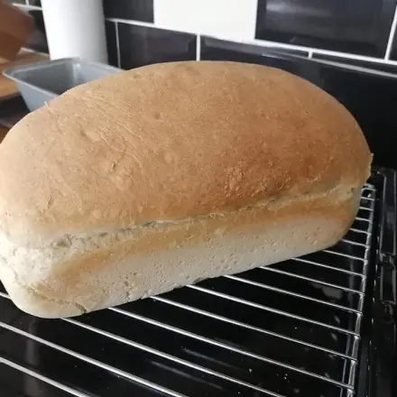 Schmackhaftes schnell gemachtes Weißbrot