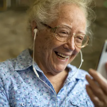 Videotelefonie - mit den Enkeln spielen trotz Corona