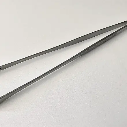 Kochpinzette vielseitig einsetzen - 5 Tipps