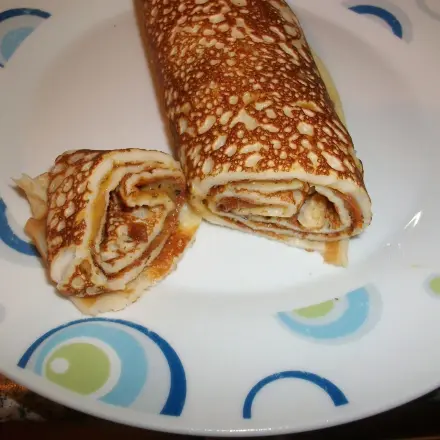 Eierpfannkuchen mit Möhrchenfüllung