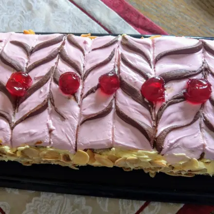 Esterhazyschnitte mit Buttercreme