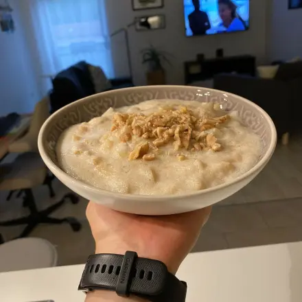 Fitness Grießbrei mit Honig-Apfel-Zimt-Mix