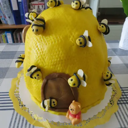 Bienentorte zum Kindergeburtstag