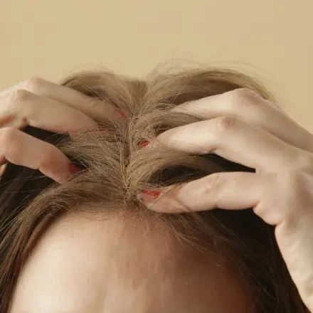 Naturkosmetik-Körperpuder als wundervolles Trockenshampoo