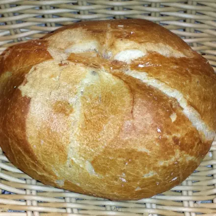 Fleck an der Wand? Die alte Semmel hilft dir