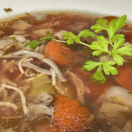 Nudelsuppe mit Biss