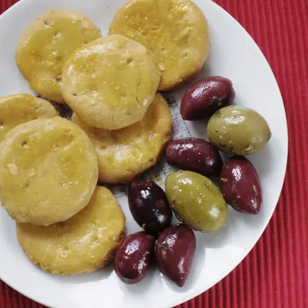 Zwiebelkekse - ein zuckerfreier Knabberspaß!