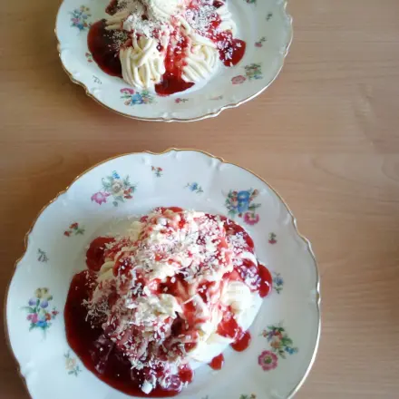 Spaghetti-Eis wie beim Italiener