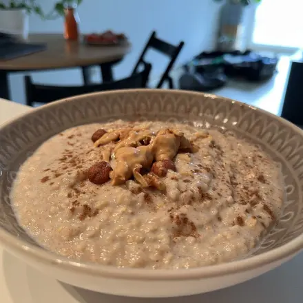 Zuckerfreier Bananen-Porridge