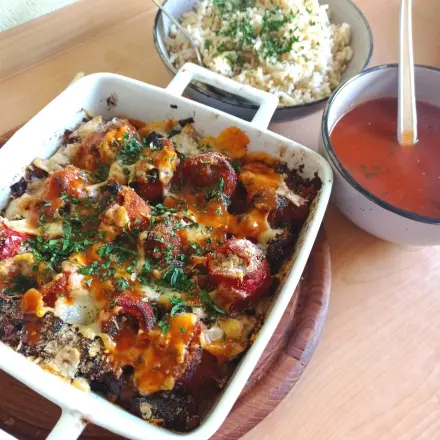 Gefüllte Paprika mit Auberginen und Tomaten