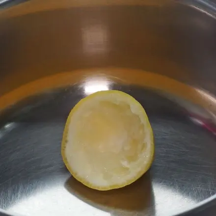 Edelstahltöpfe ohne Aufwand fleckenfrei