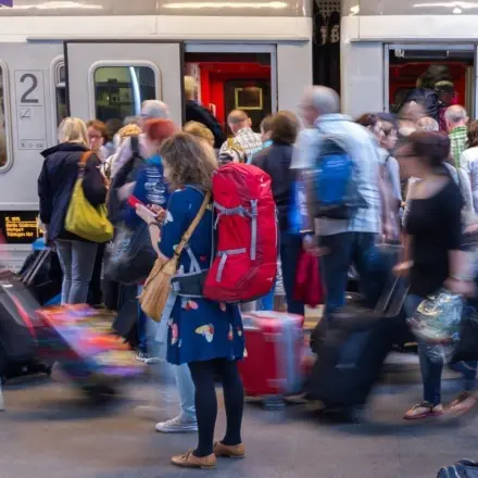 "Bernhards Welt": Das Leben in vollen Zügen genießen