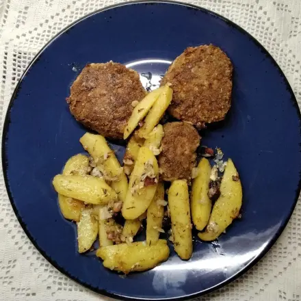Frikadellen mit Bratkartoffel