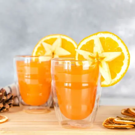 Hot Aperol mit Orangensaft