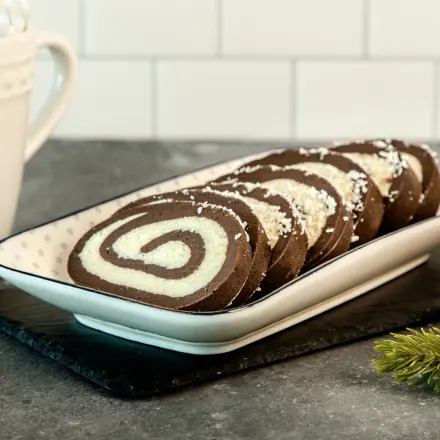 No Bake Cookies: Kokos-Rum-Rolle ohne Backen