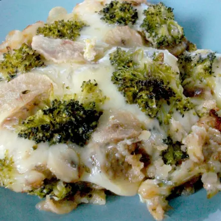 Brokkoli-Auflauf vegetarisch mit Auberginen und Birnen - ohne Sahne