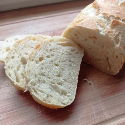 Brot aus 4 Zutaten backen