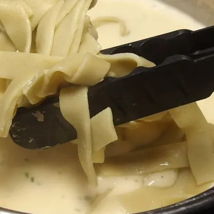 Nudeln lecker aufwärmen