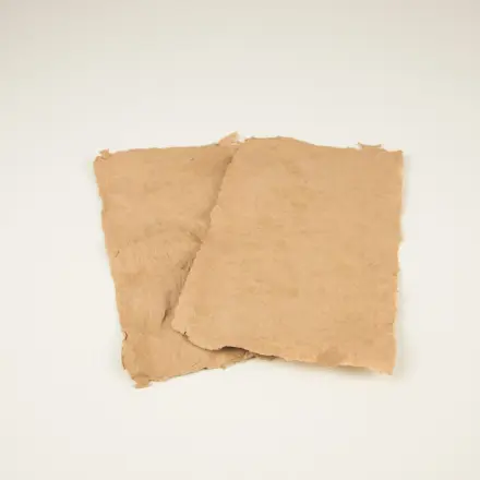 Papier selber schöpfen – Anleitung und Ideen