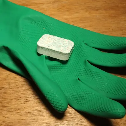 Mit Geschirrspülreinigertabs zum sauberen Backofen