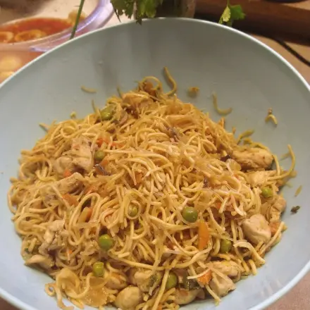 Gebratene Nudeln wie vom Chinesen