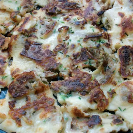 Herzhafter Pfannkuchen mit Maultaschen