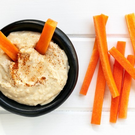 Hummus selber machen: einfaches Rezept in nur 10 Minuten!