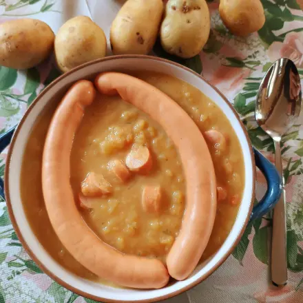 Leckere Kartoffelsuppe für kalte Wintertage