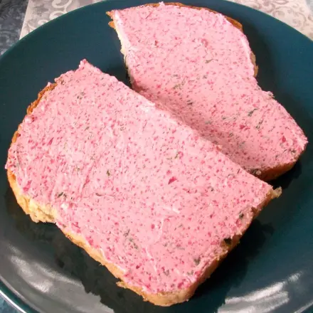 Rote-Bete-Frischkäse-Butter