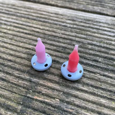 Mini-Kerzenständer für die Puppenstube basteln