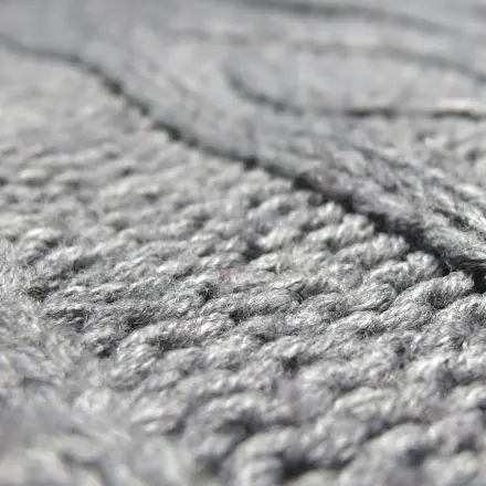 Fusseln / Knoten an Pullis und anderen Klamotten