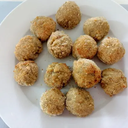 Spanische Kroketten mit Schinken (Croquetas de Jamón)