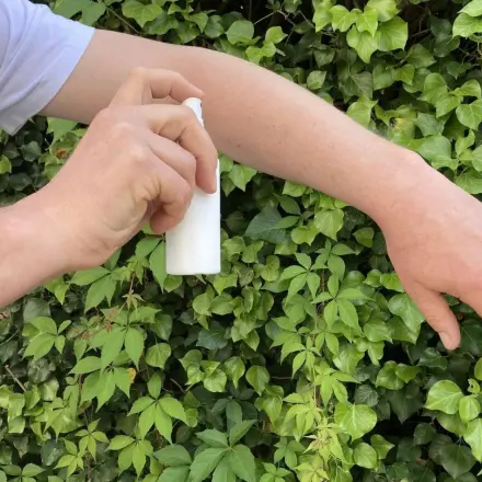 Mückenspray selber machen – mit 3 Zutaten
