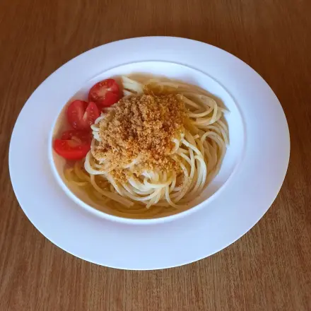 Nudeln mit Semmelbröseln